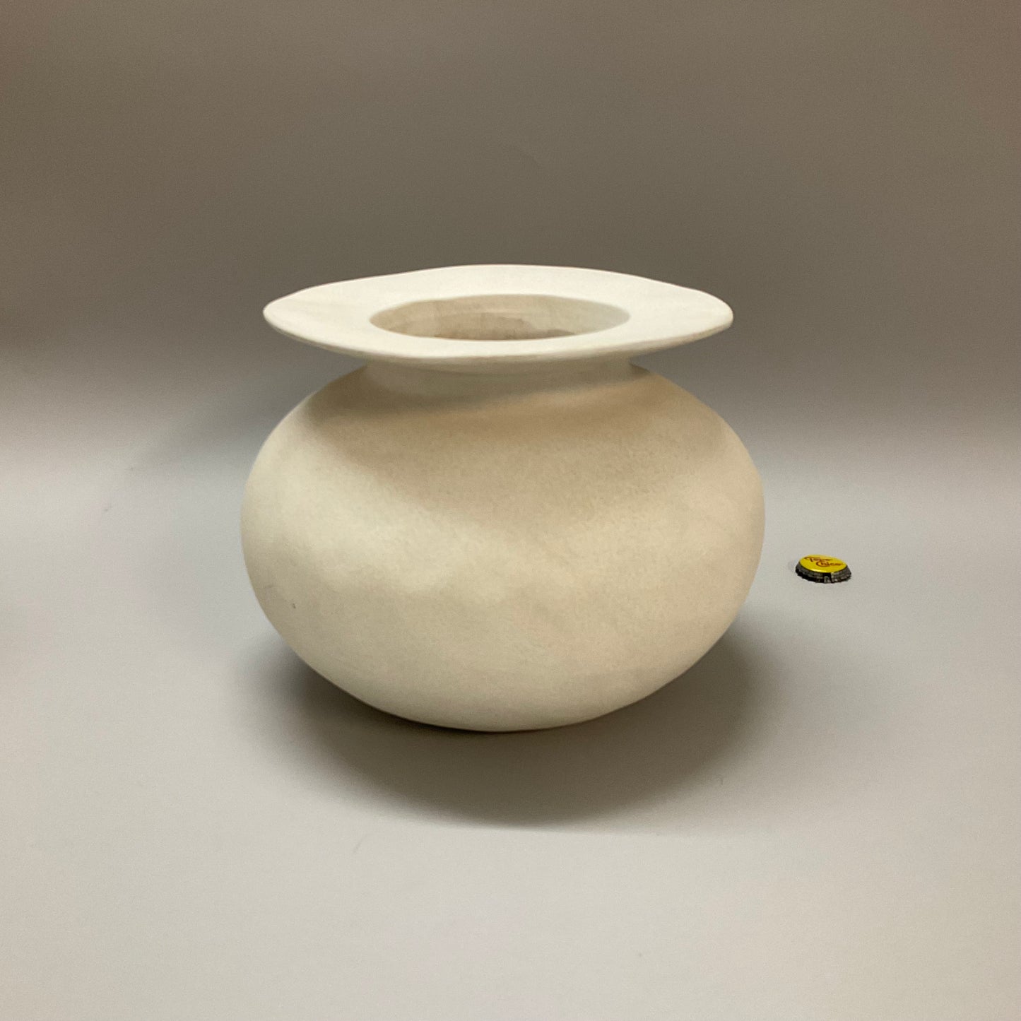 Exaggerated Rim Ceramic Vases
