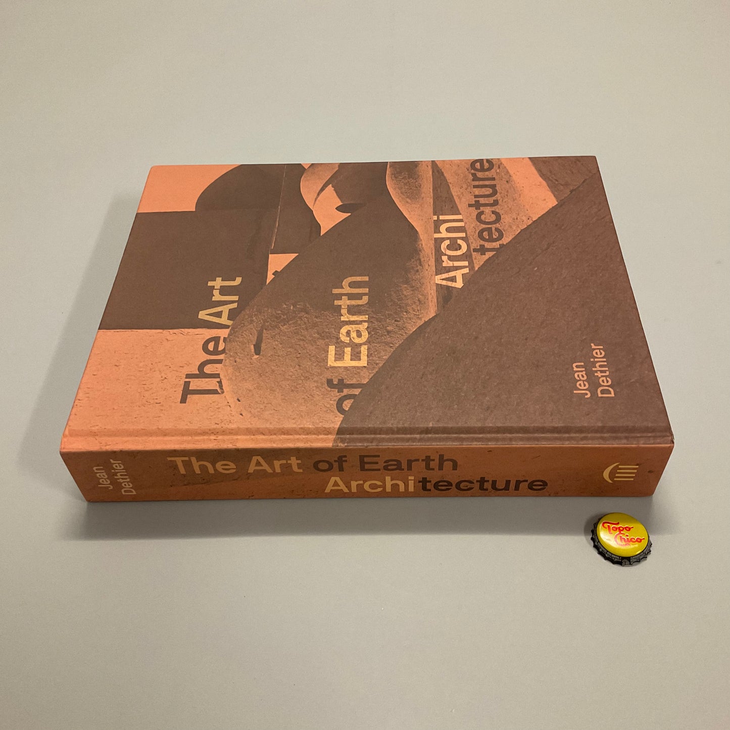 The Art of Earth Architecture Book