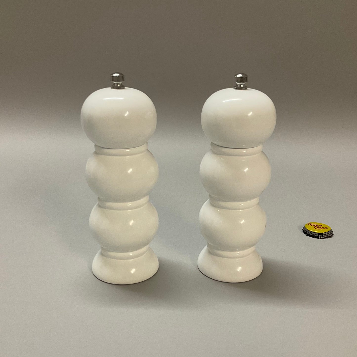High Gloss White Salt and Pepper Mill