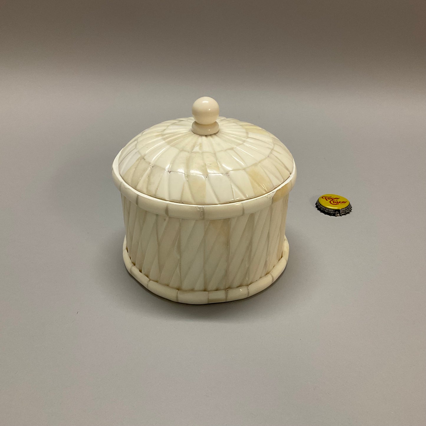 Round Bone Box