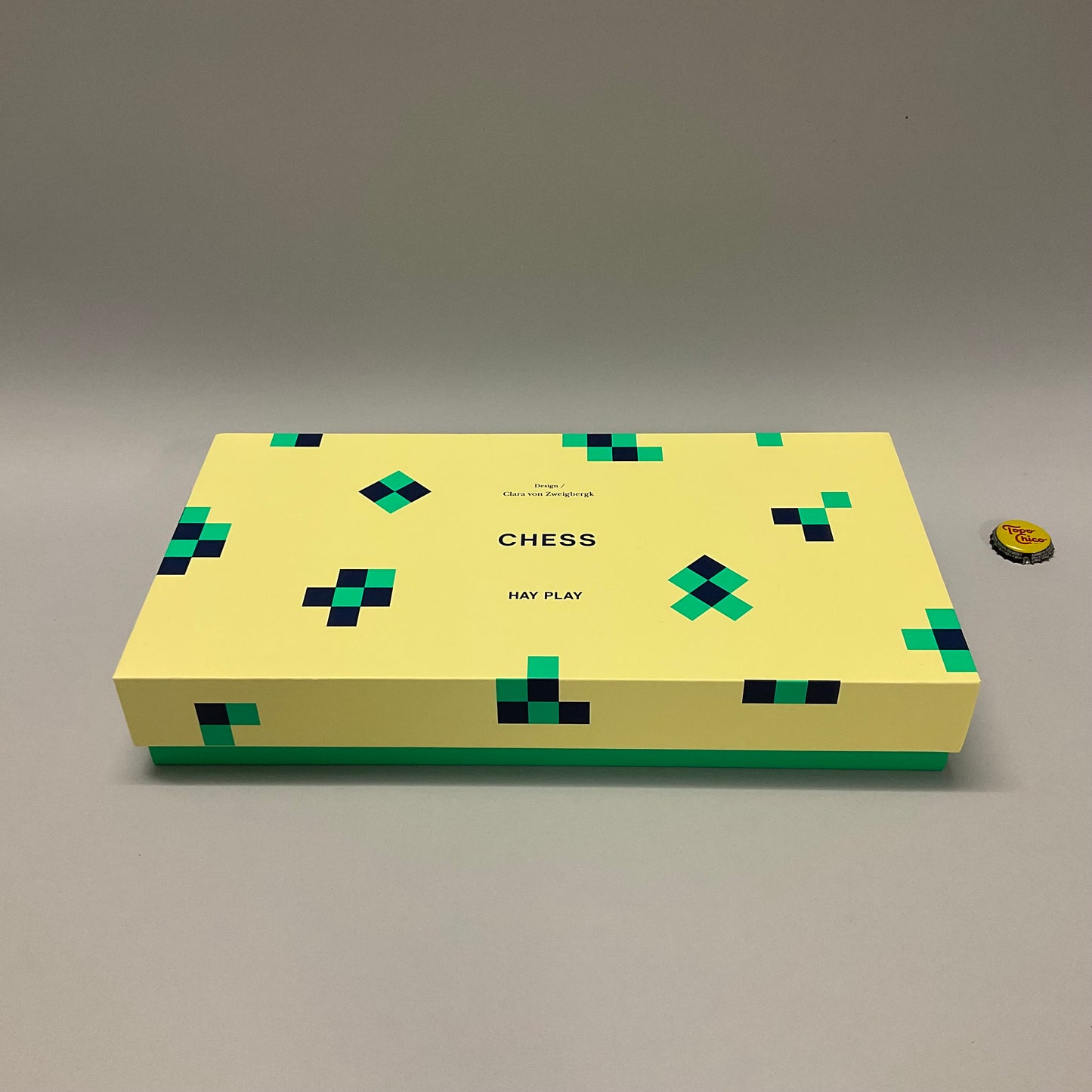 Green and Blue Chess Game