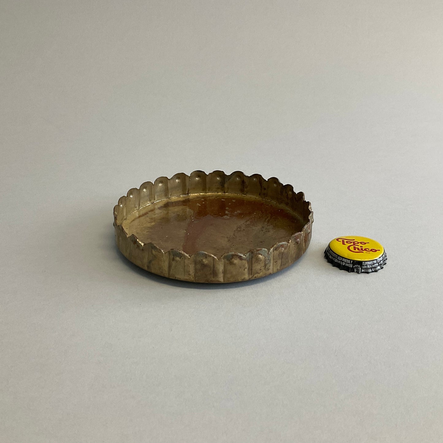 Round Metal Trays