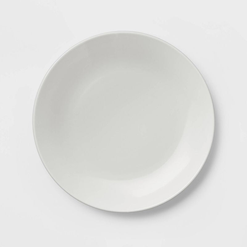 White Dinnerware Set