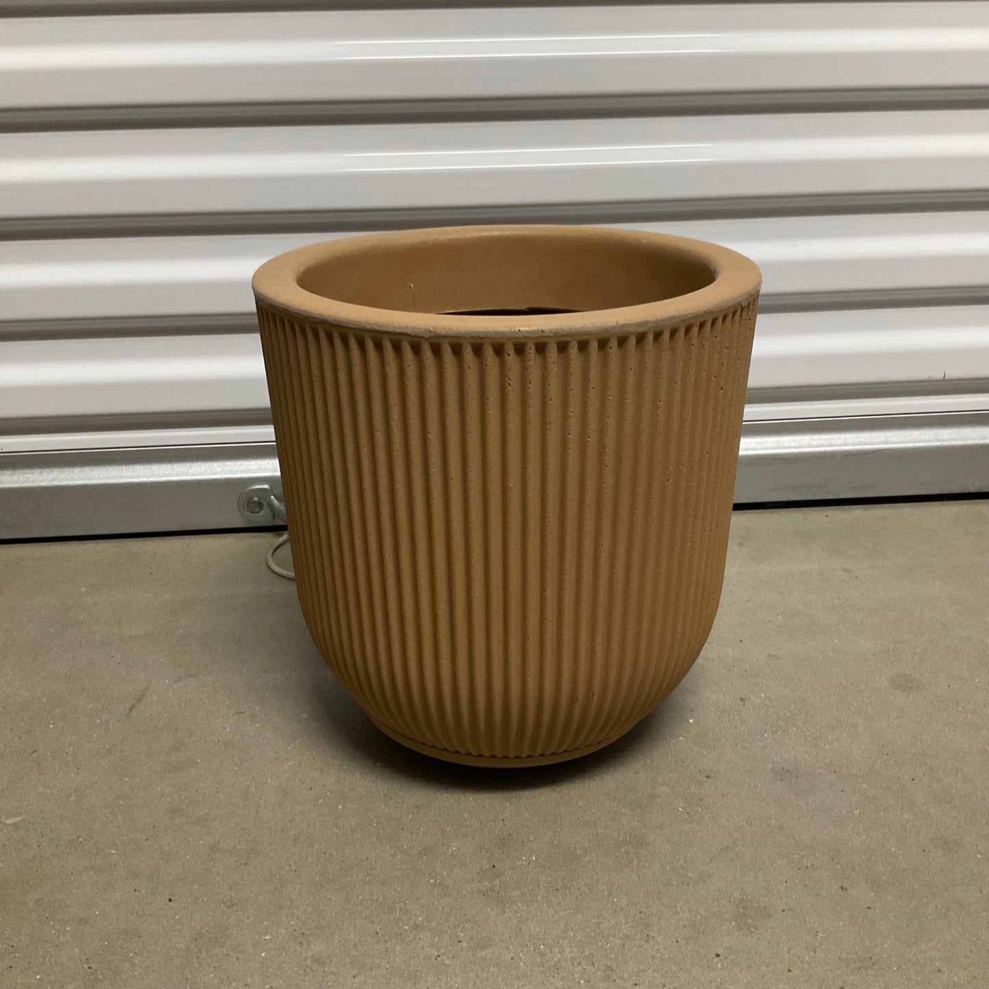 Light Orange Planters