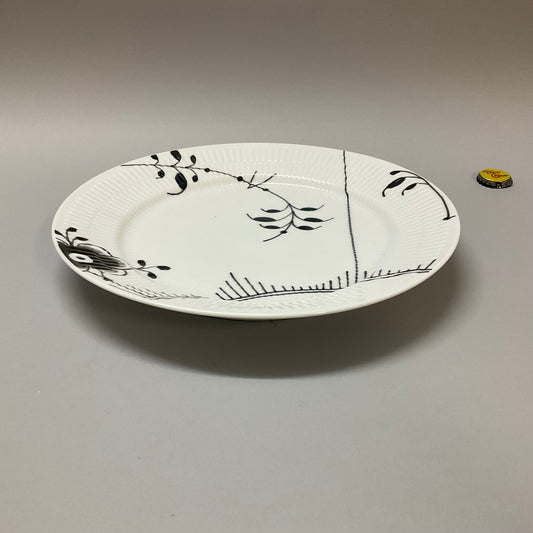 Black and White Floral Plate