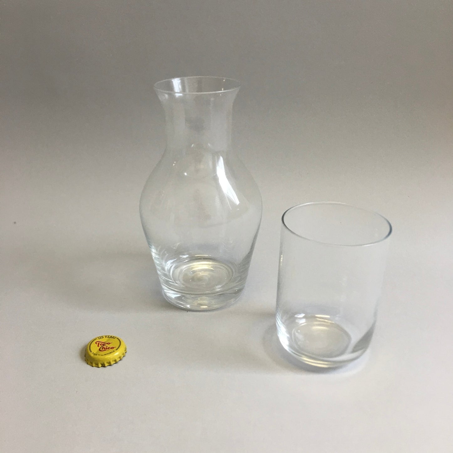 Rounded Carafe with Glass