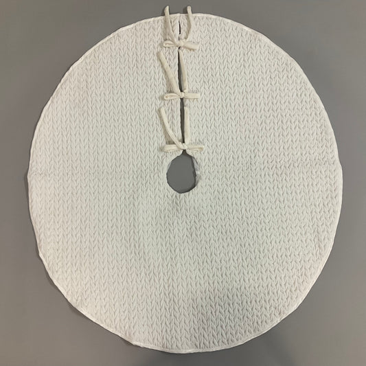 White Polyester Tree Skirt