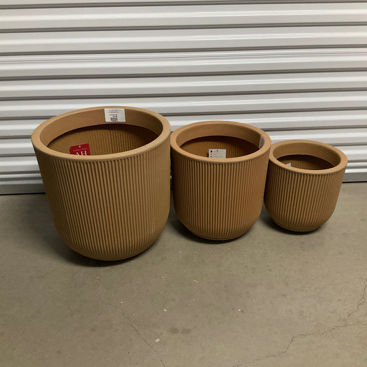 Light Orange Planters