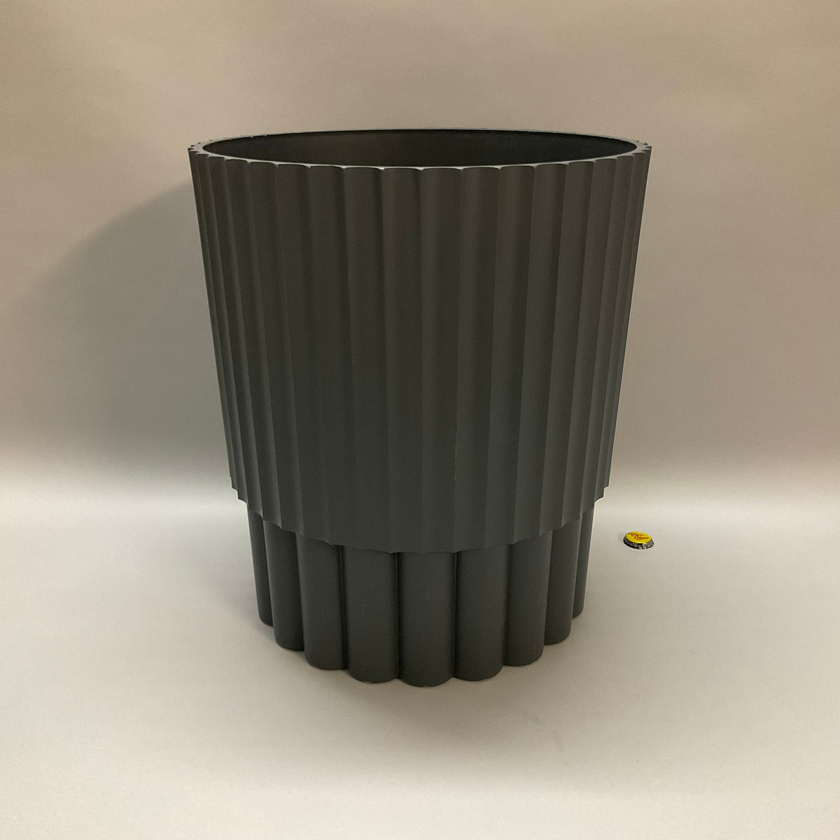 Planter Prop Large Black Fluted Planter β The Props Dept.