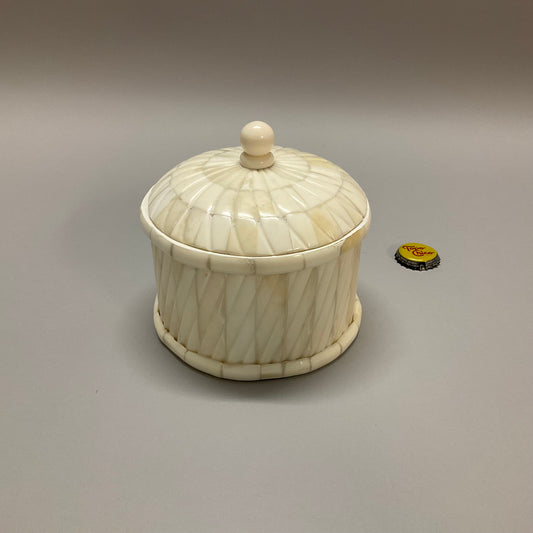 Round Bone Box