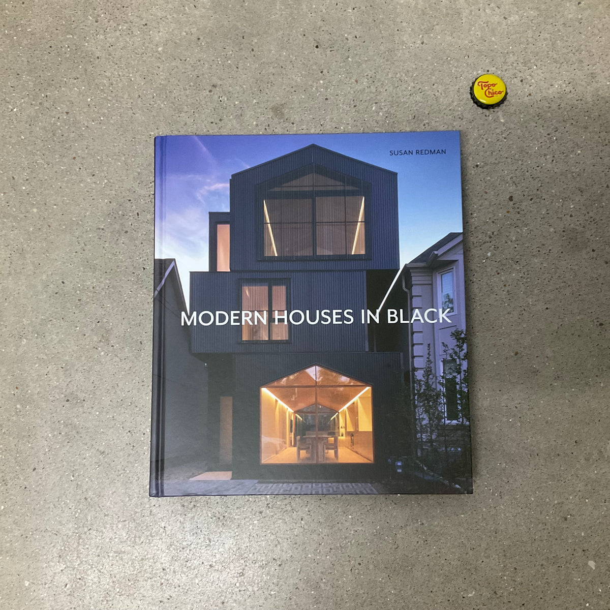 Modern Houses in Black