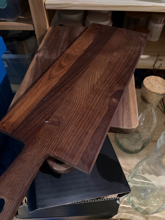 Cutting Board with Handle