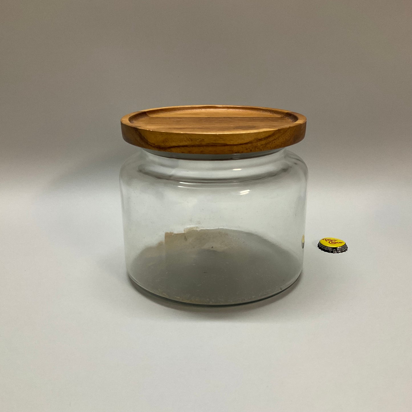 Glass Jar with Acacia Lid