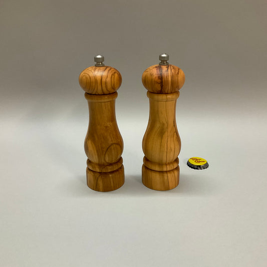 Salt and Pepper Mill Set