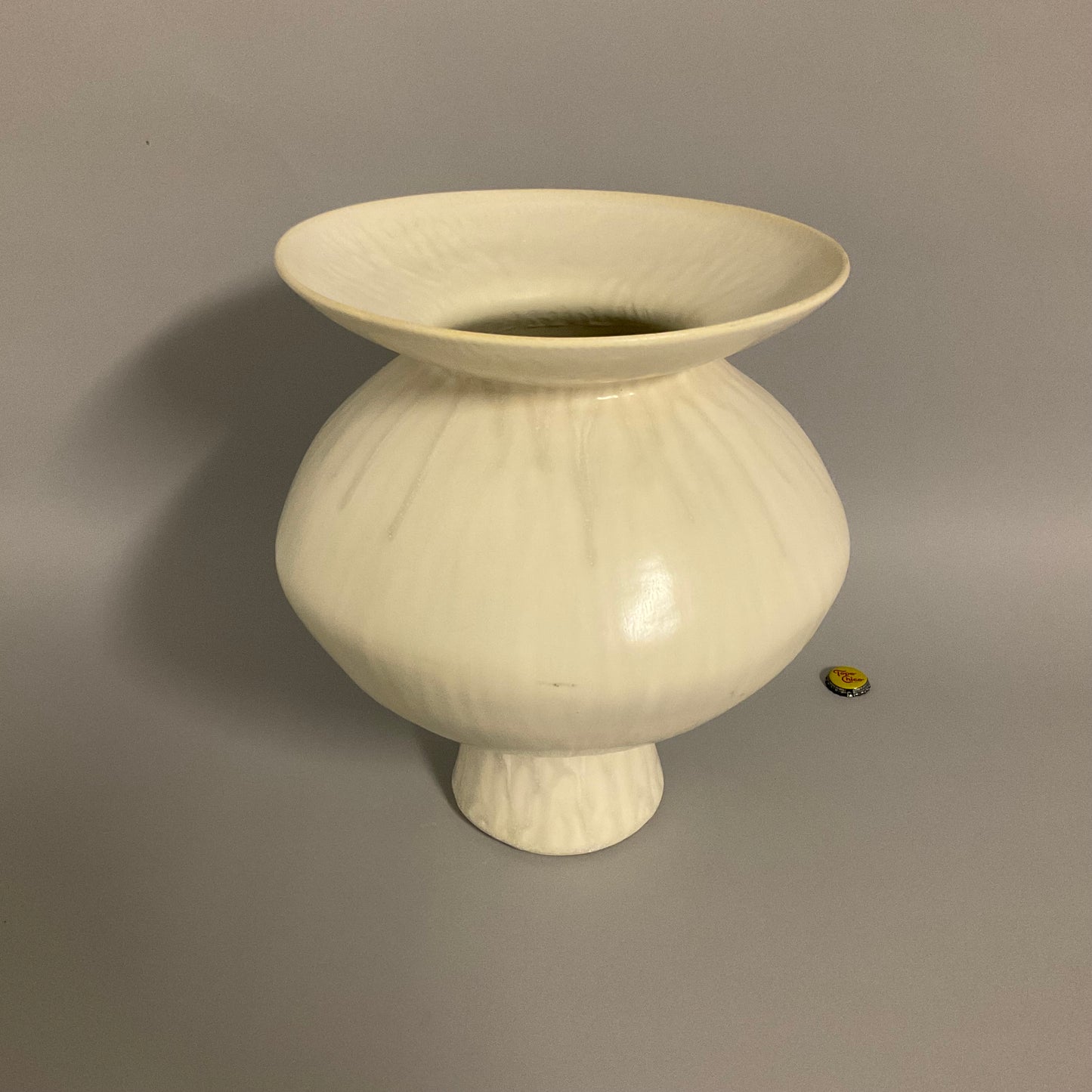 Volcanic White Papavera Vase