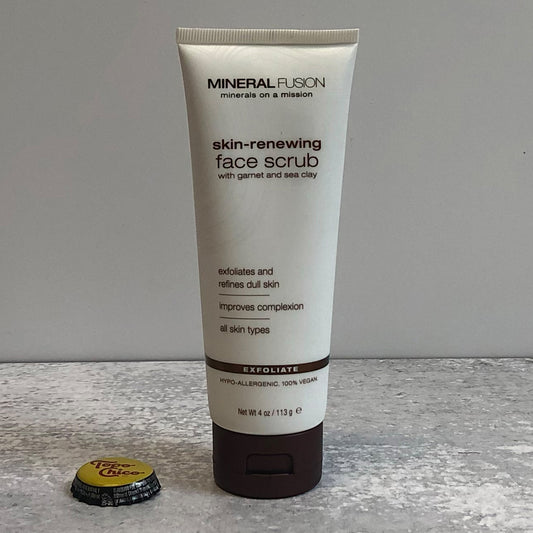 Mineral Fusion Face Scrub