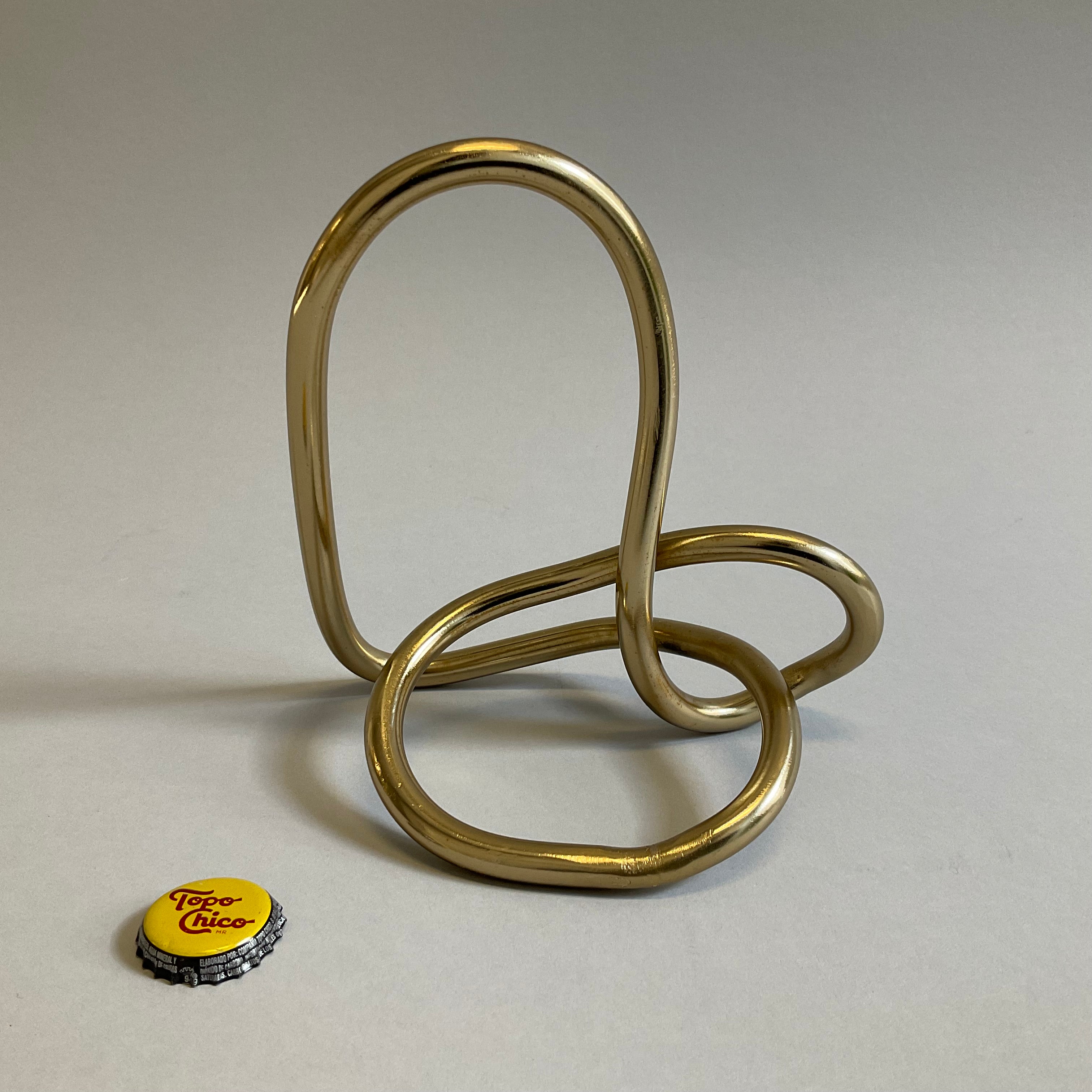 Metal Loop Object – The Props Dept.